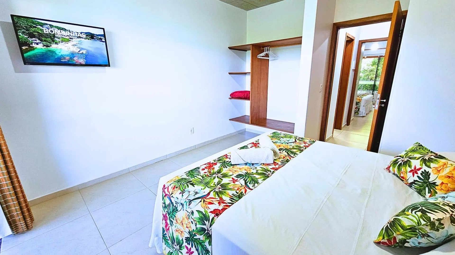 Refúgio da Lagoinha - Centro de Bombinhas Inn
